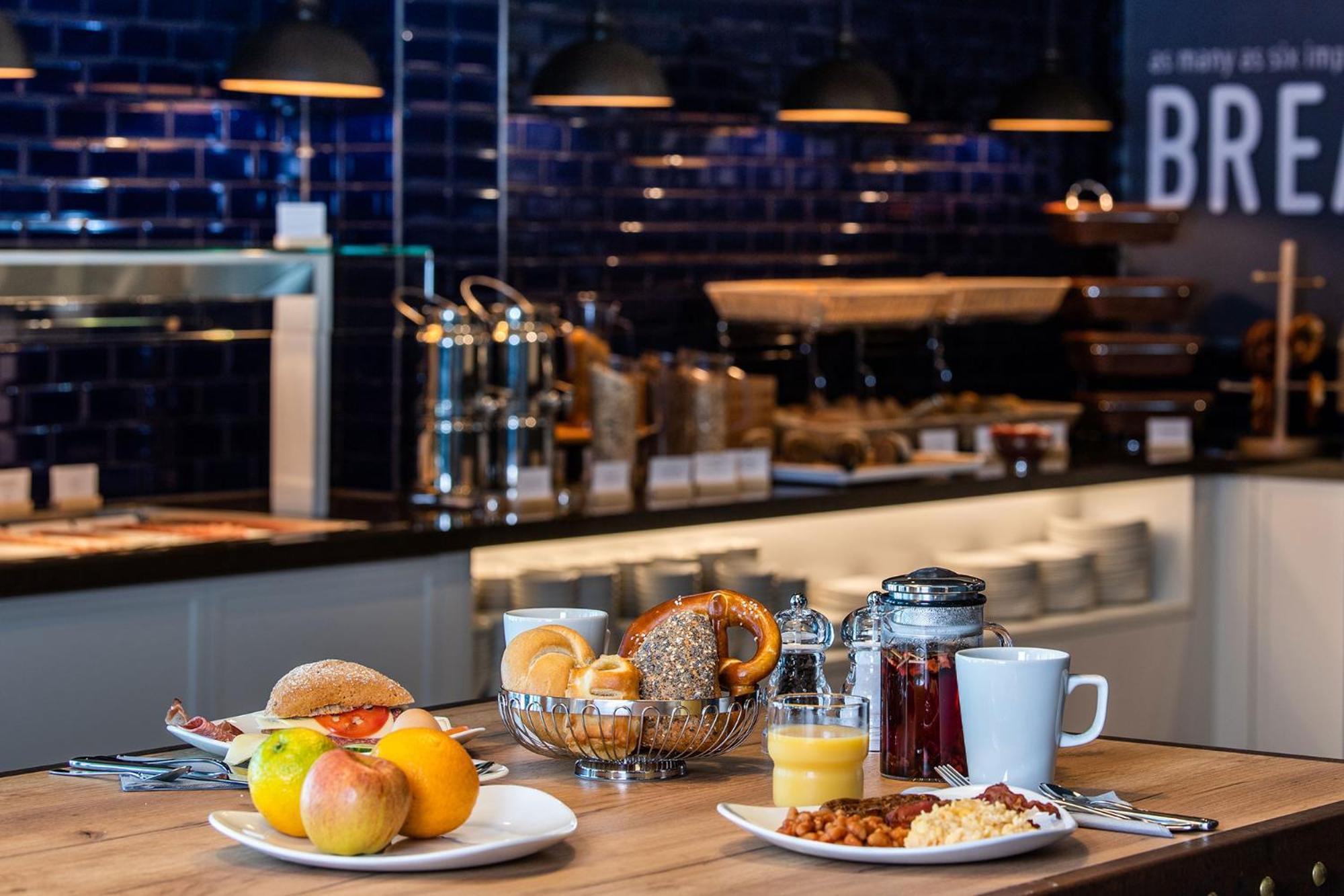 Premier Inn Luebeck City Stadtgraben 外观 照片